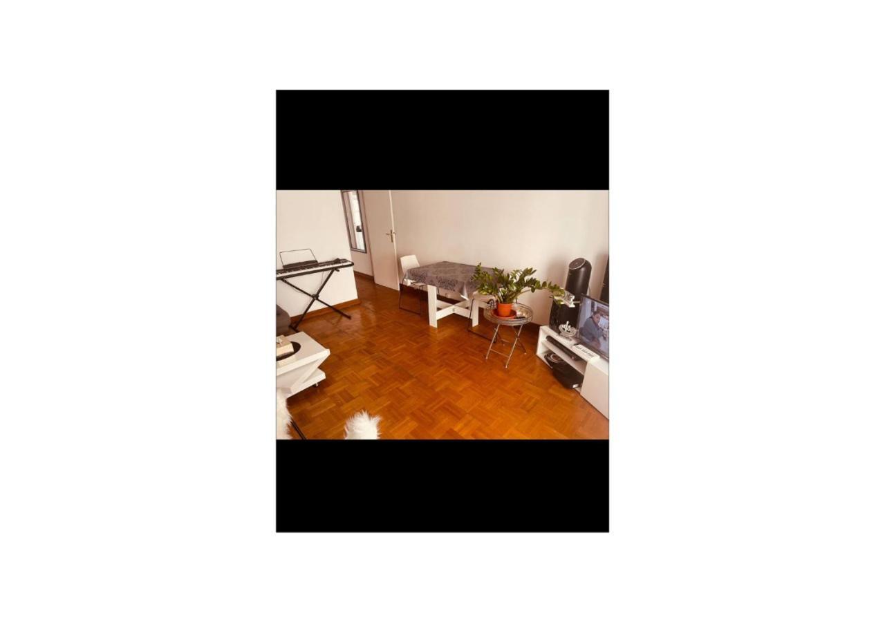 - Port De Apartment