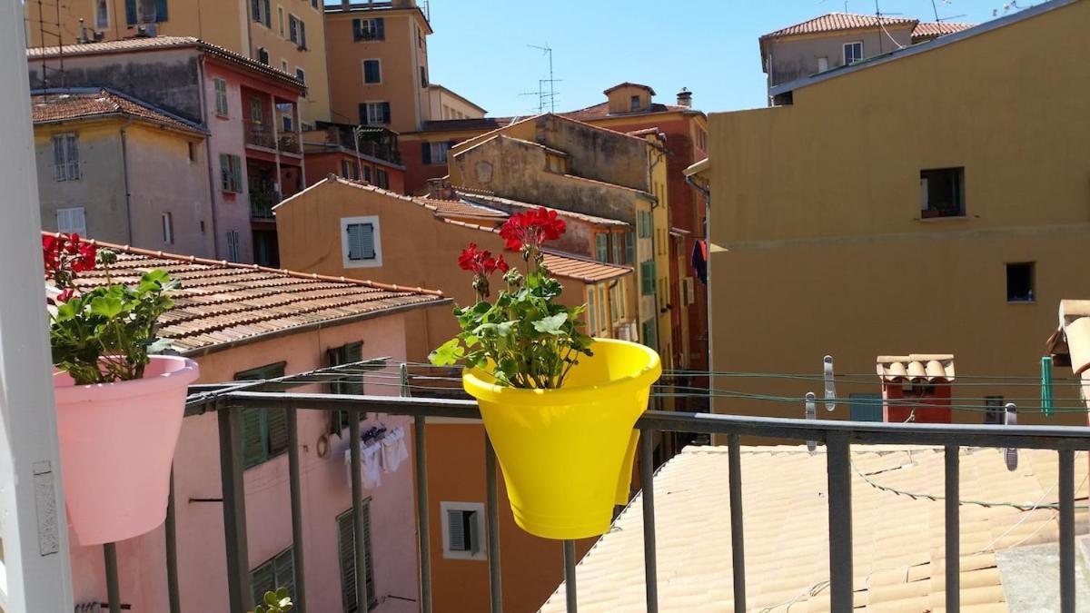 Apartment En Plein Coeur Du Vieux *