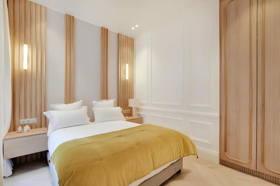 Quiet And Central Apartment *