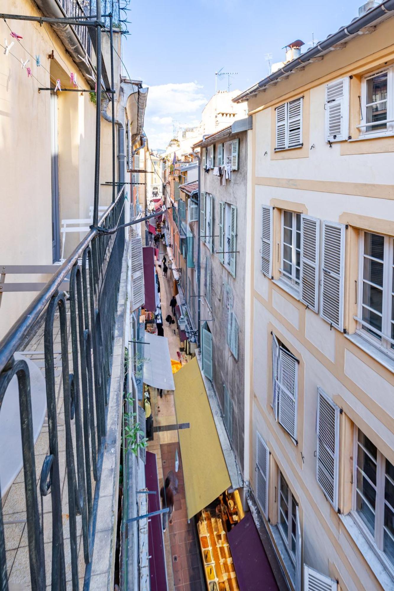 Vieux-nice 2p Climatise Balcon