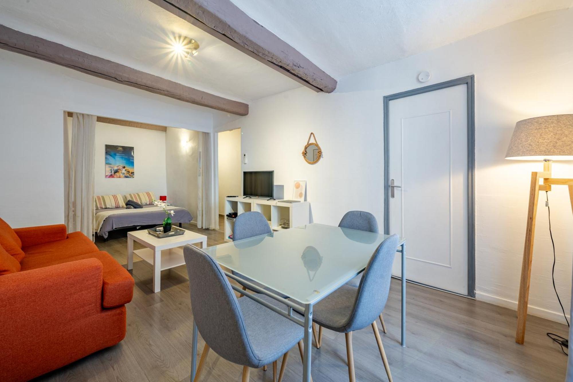 Vieux-nice 2p Climatise Balcon * Nice