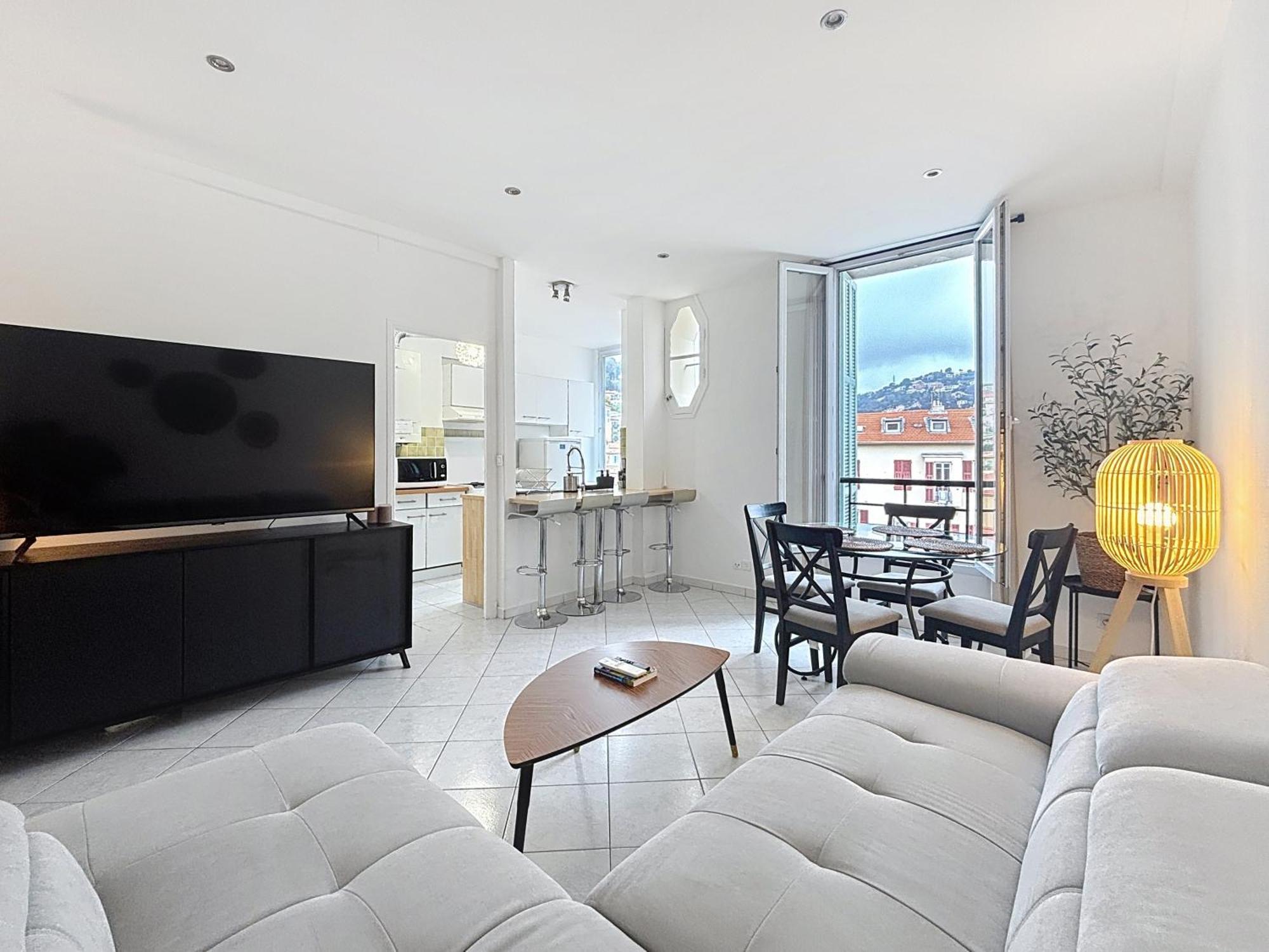 Appartement Carlone 8 Pers, Clim, Proche Mer, Transports