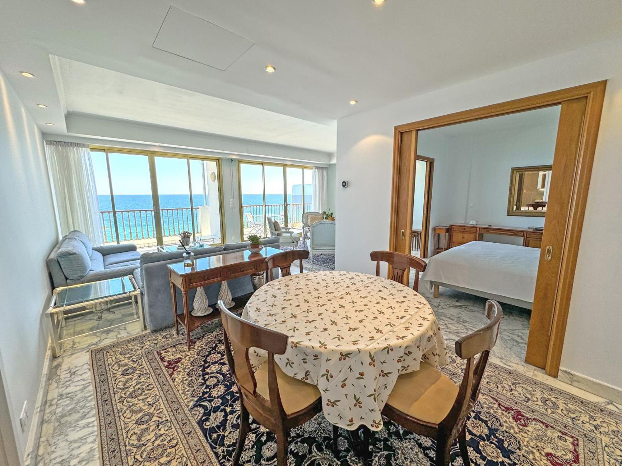 Panoramic Sea View Promenade Apartment *