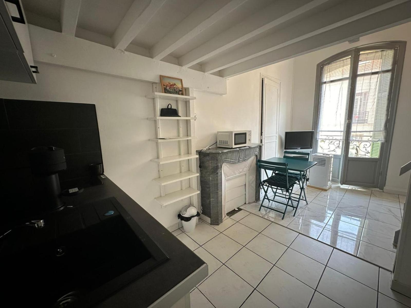 Les Balconnets Centre