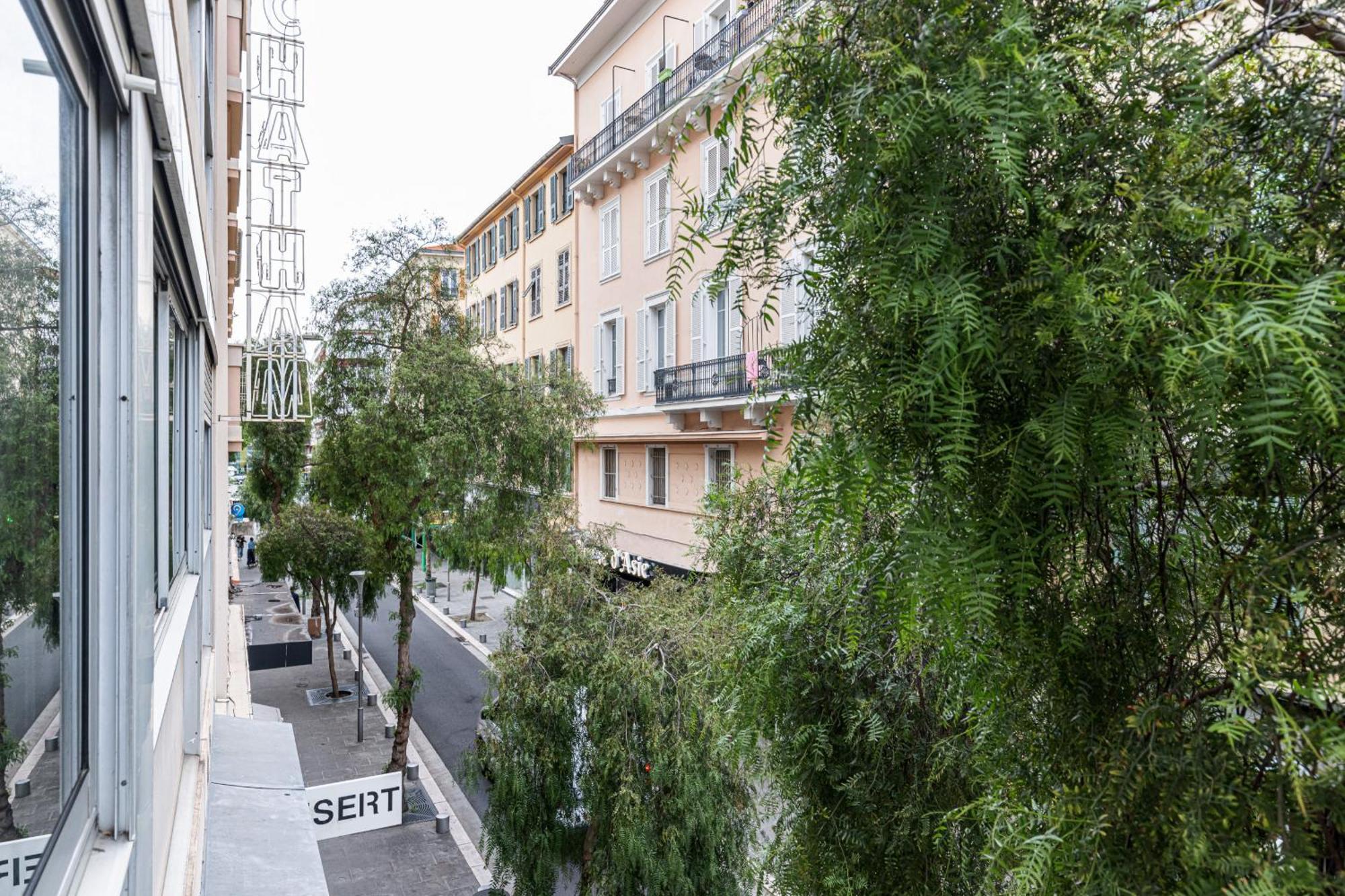 1 Bdr Apartment
