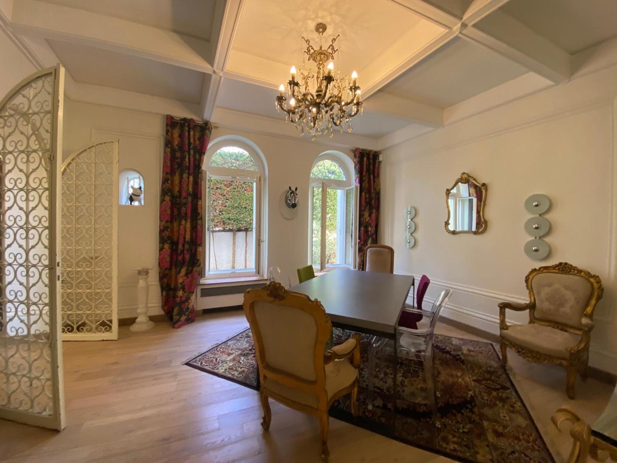 Villa Avec Piscine, Centre