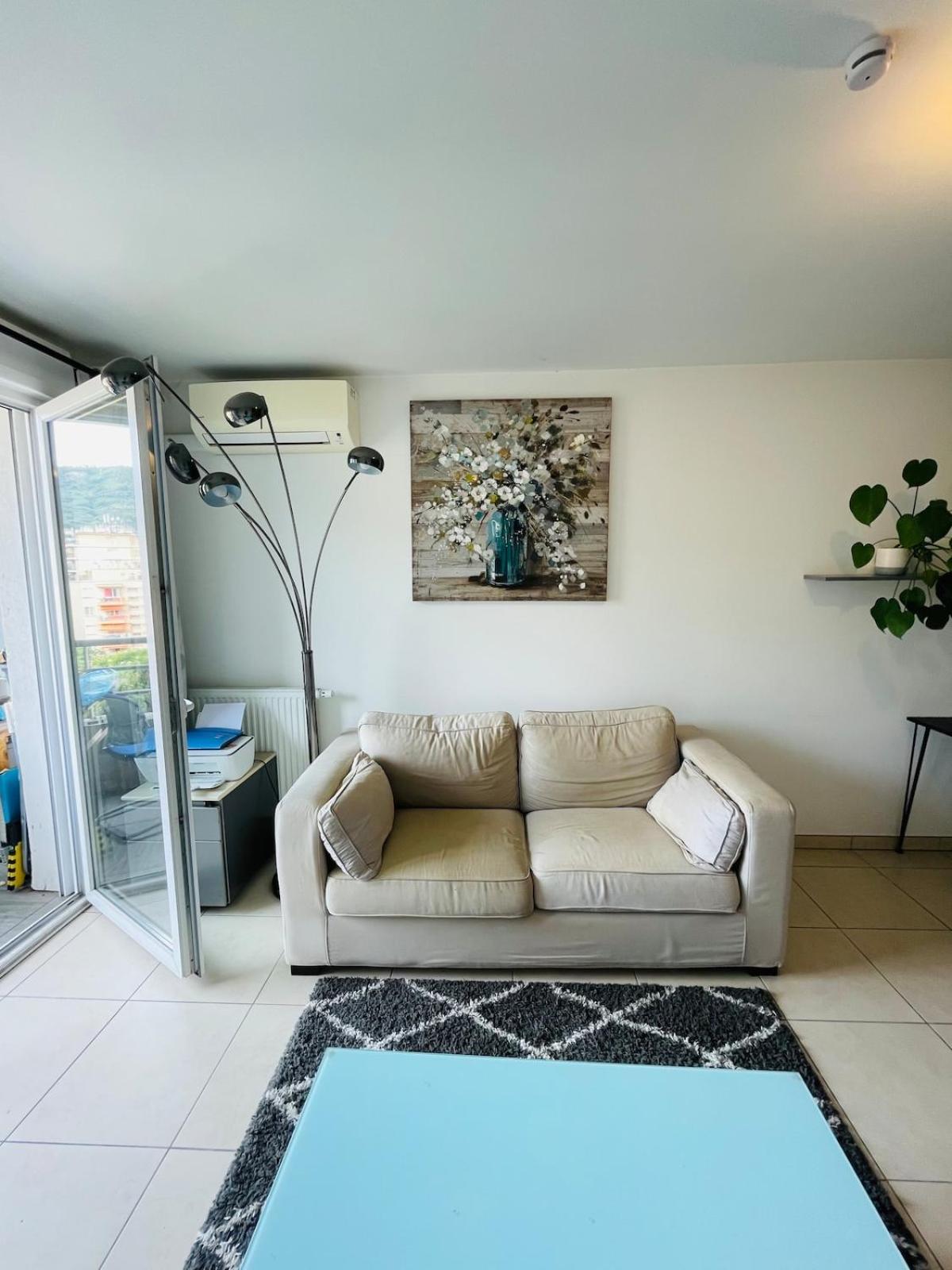 Apartment Modern Flat, Air-conditionning & Moutain View Nice