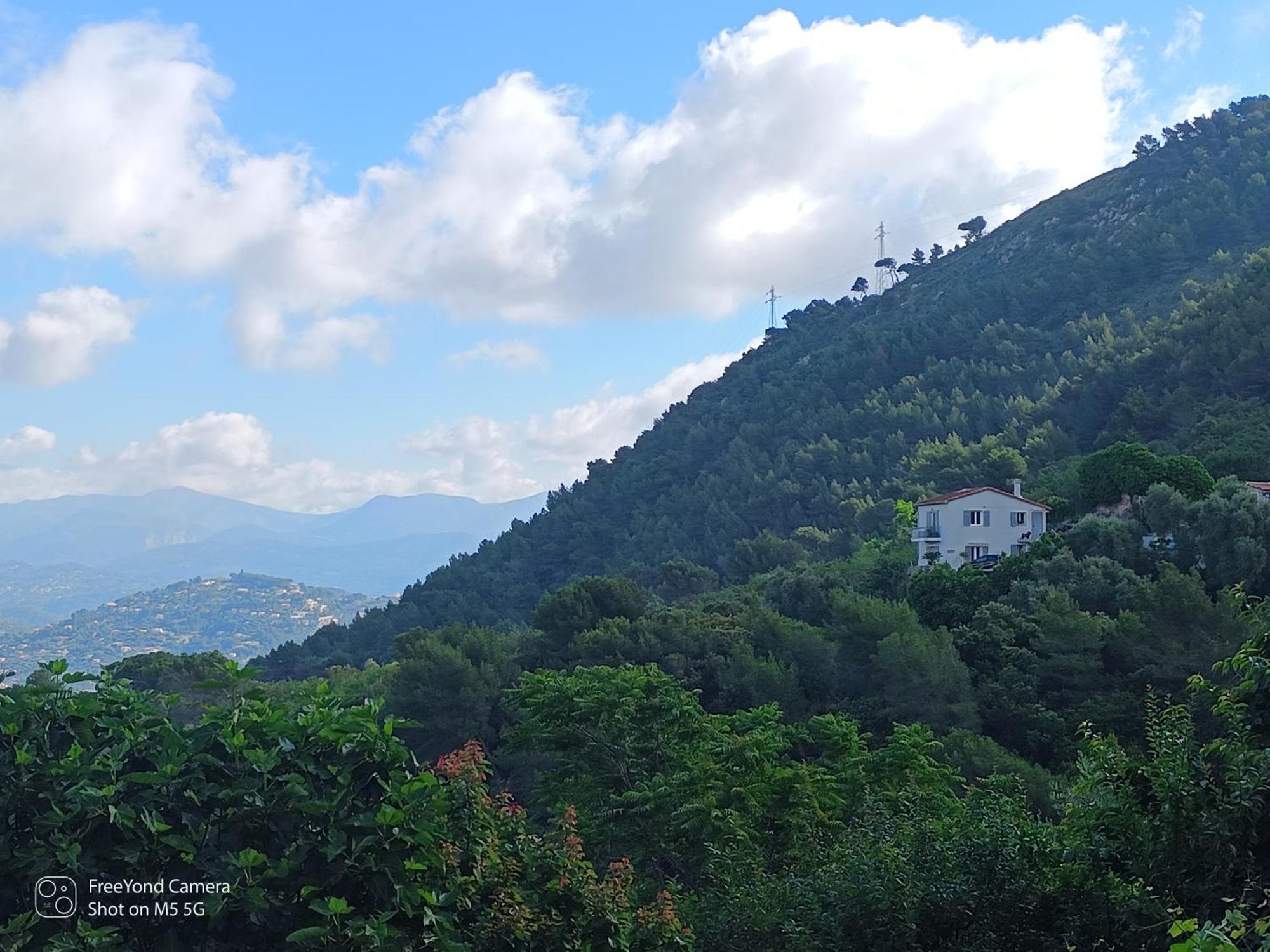 Grand At Don Quijote Chalet Nice