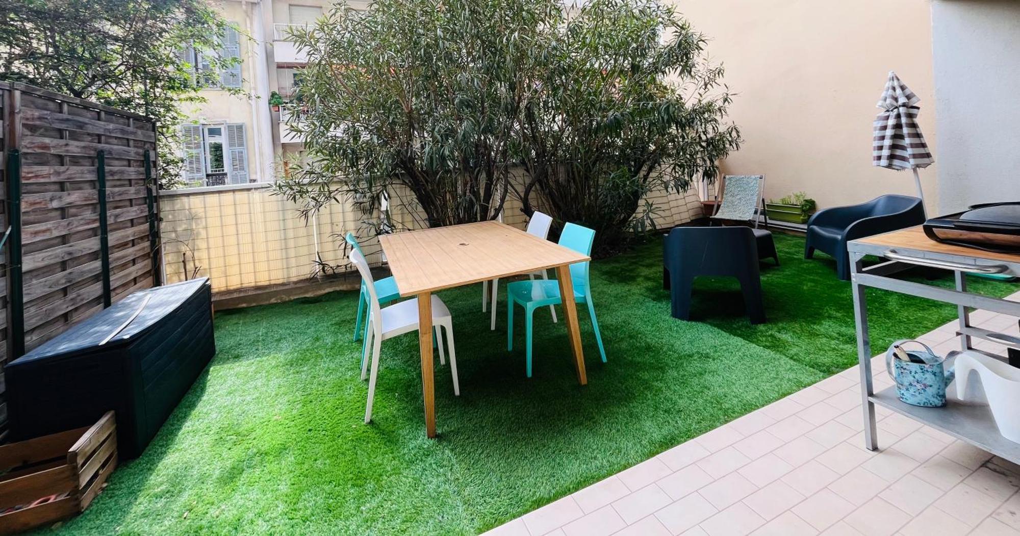 Apartment Avec Grande Terrasse Nice
