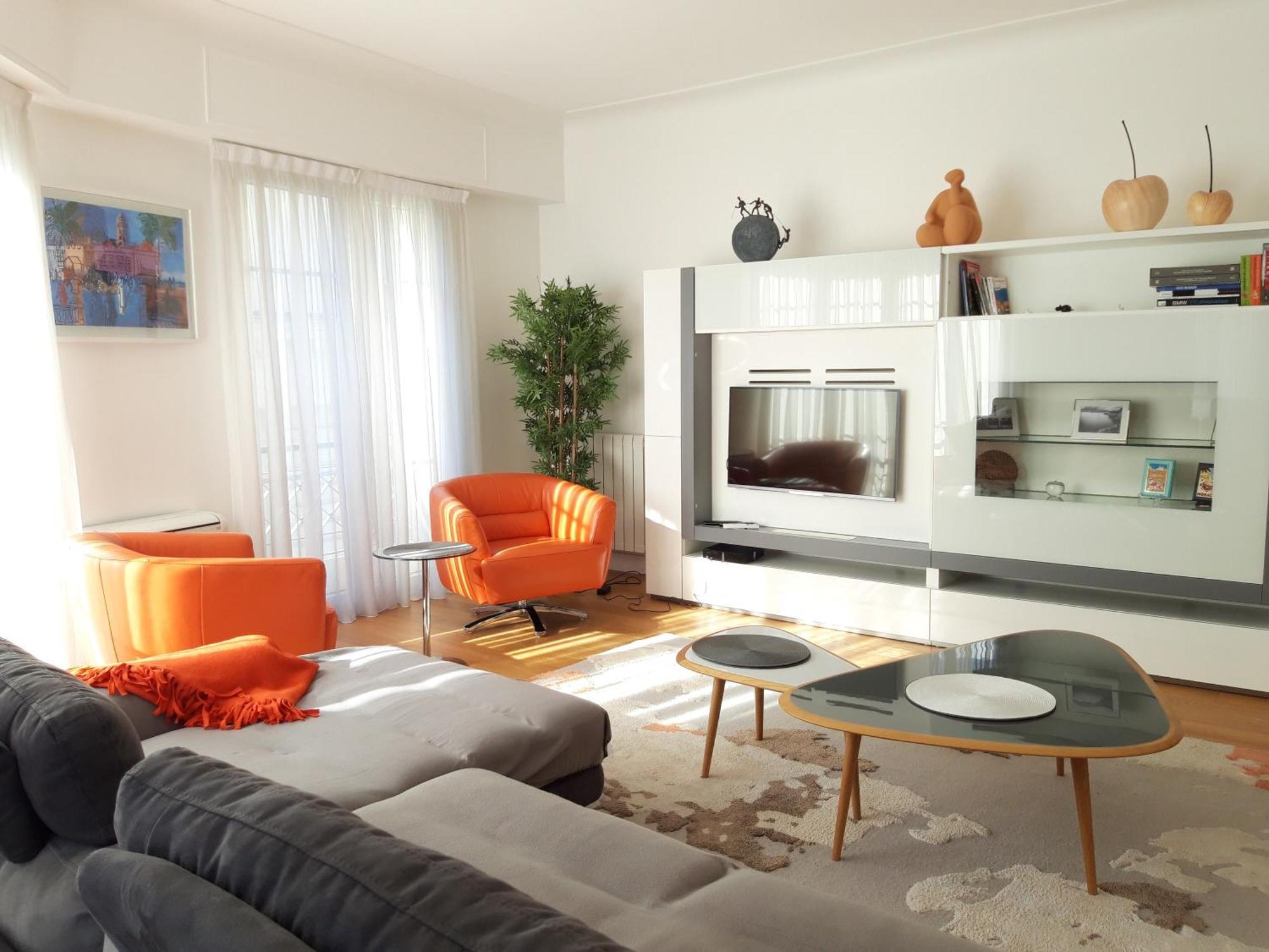 Apartment Luxueux 3p En Plein Coeur De *