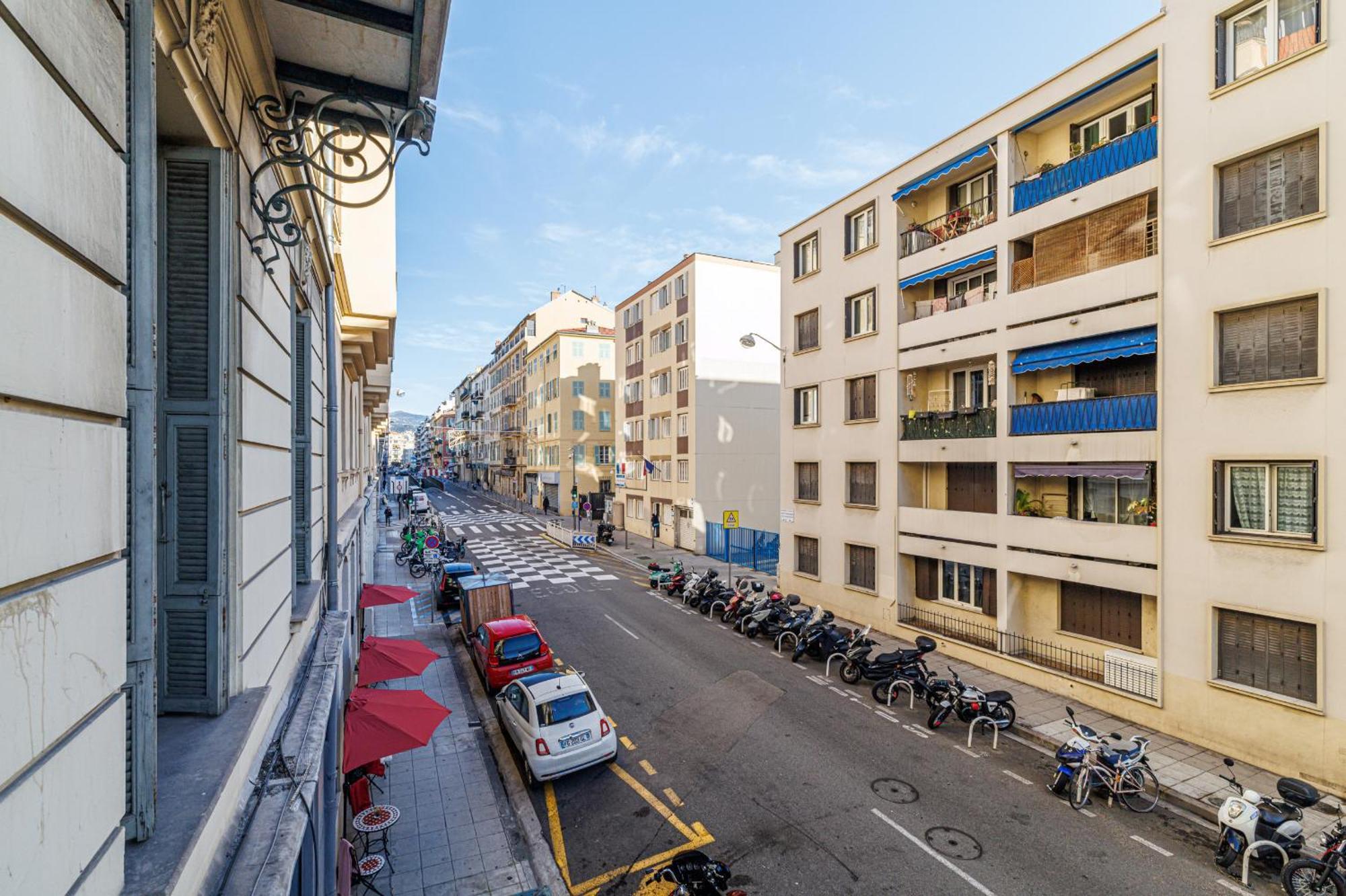 36 Stalngrad - Spacieux - Le Port - 6 Pers Nice