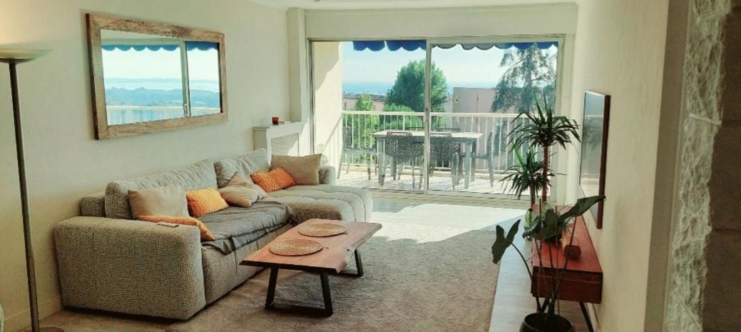 Terrasses De La Corniche, 2p 65m2 Spacieux, Terrasses & Montagne, Piscine Et Parking Prive * Nice