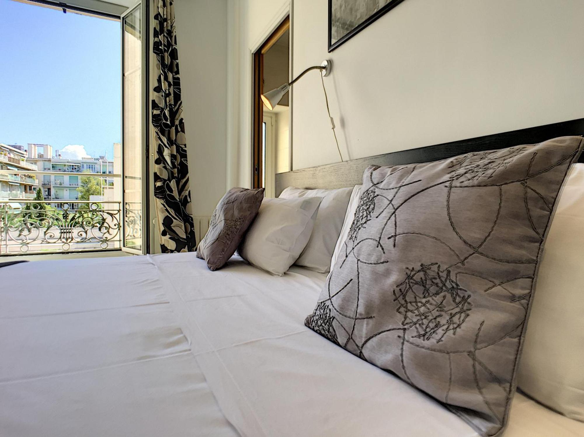 Nestor&jeeves - Dolce Master - Jean Medecin Apartment Nice
