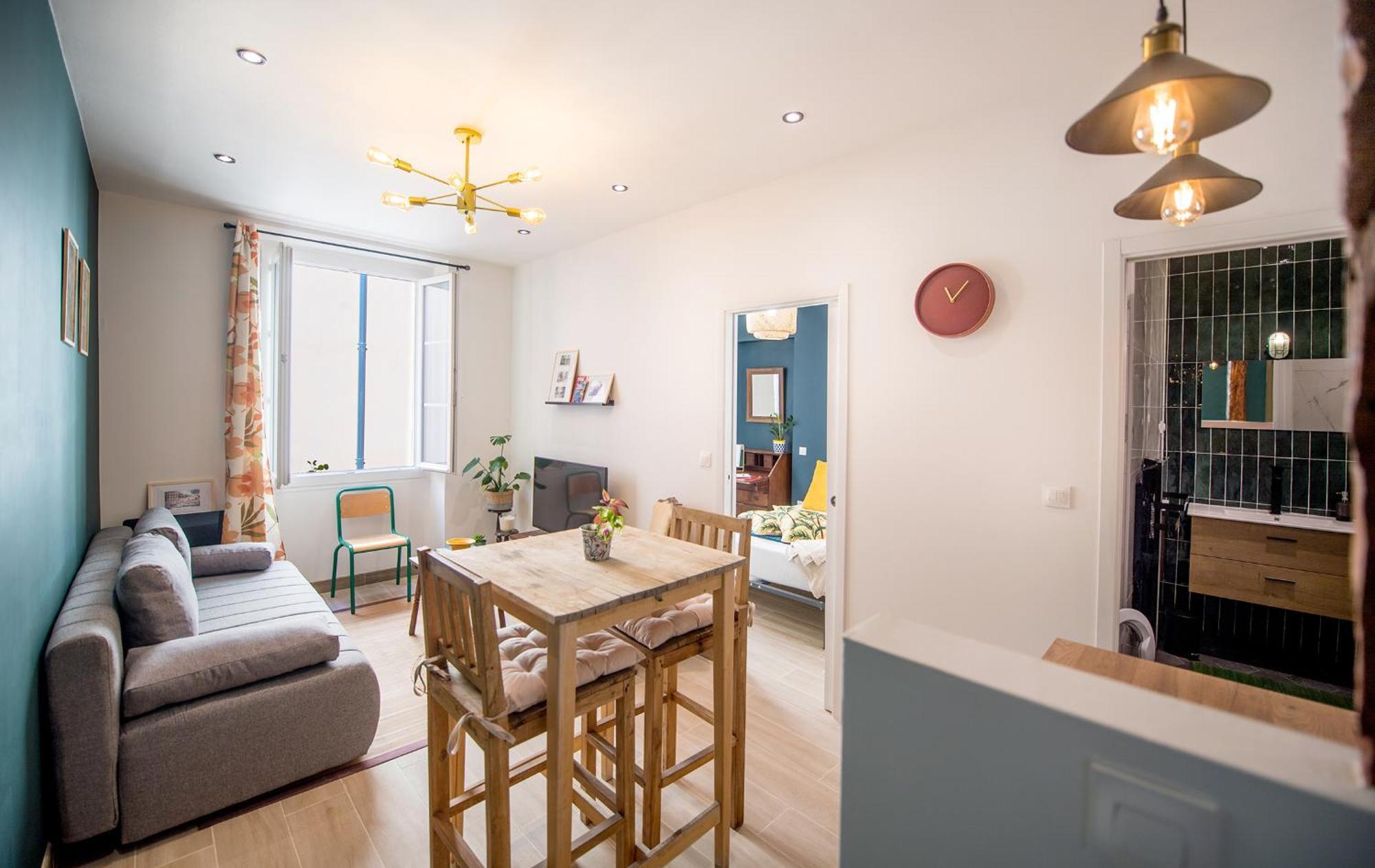 Tres Beau Duplex Dans Le Vieux Avec Clim/wifi Apartment