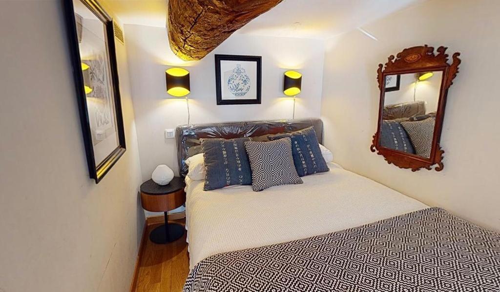 Spacious 3 Bed In The Heart Of *