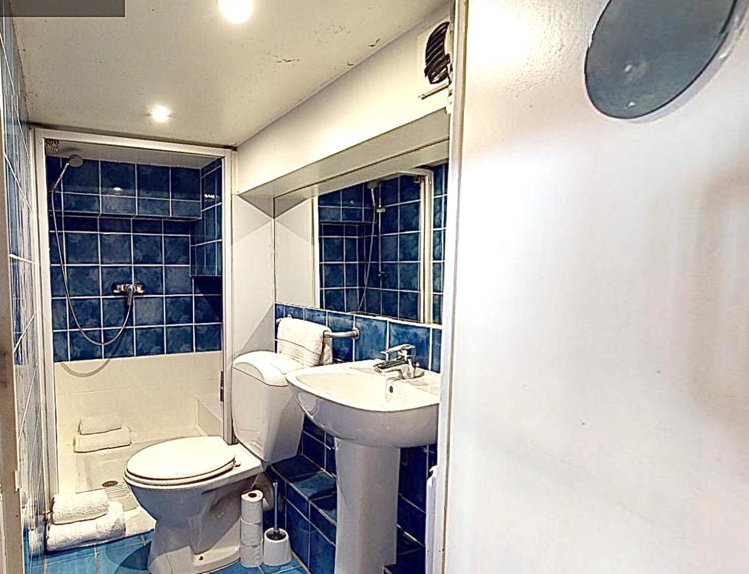 Spacious 3 Bed In The Heart Of *