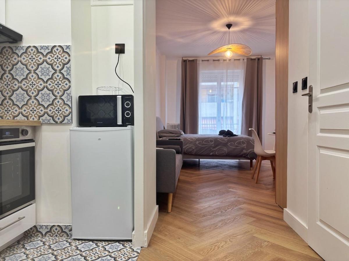 Apartment Charming In *