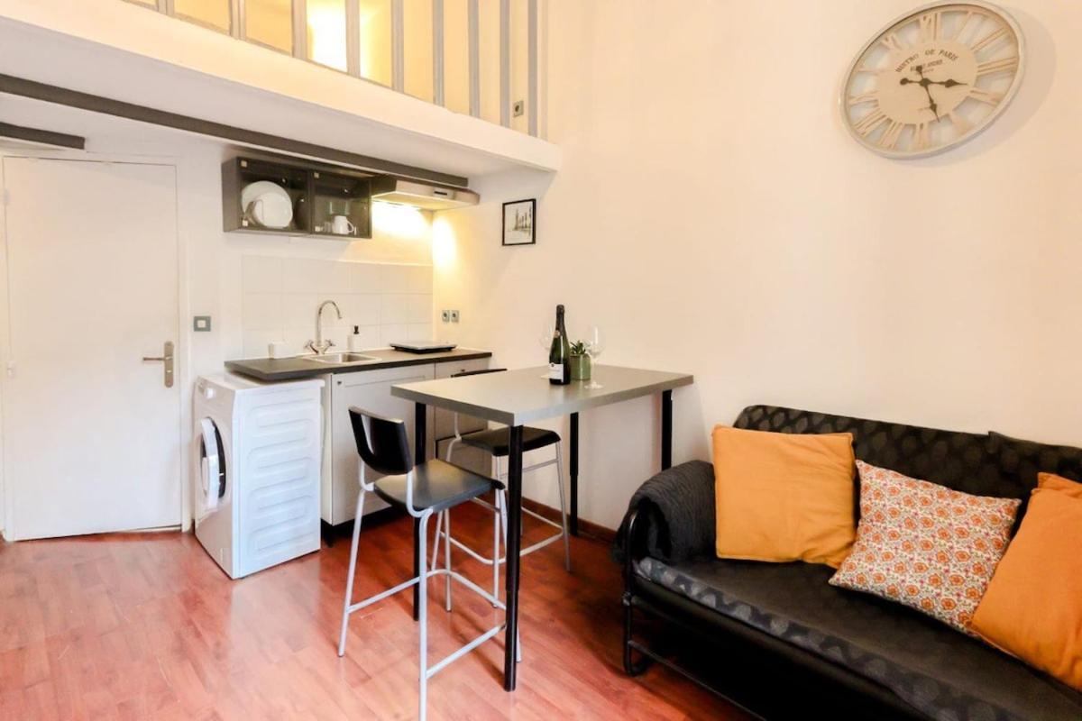 Lumineux Et Renove, Au Coeur De La Ville, Centre Apartment