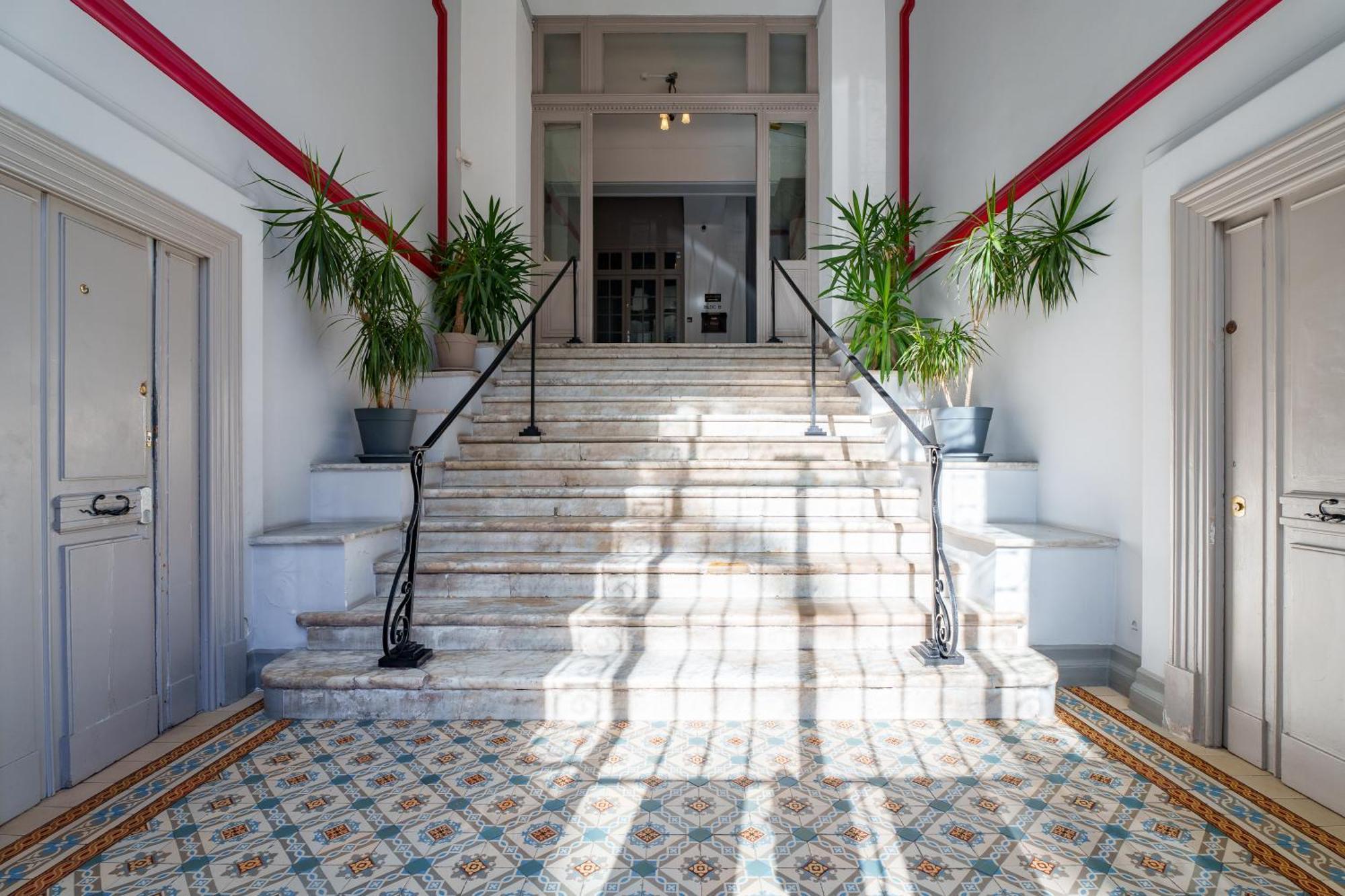 Renting - Victor - Historic Palace Luxury 3 Bedrooms Parking Apartment Nice