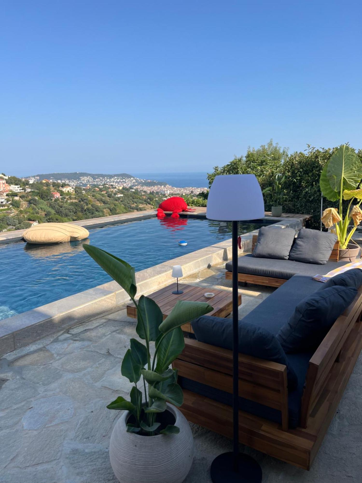 Location Saisonniere Villa Nice