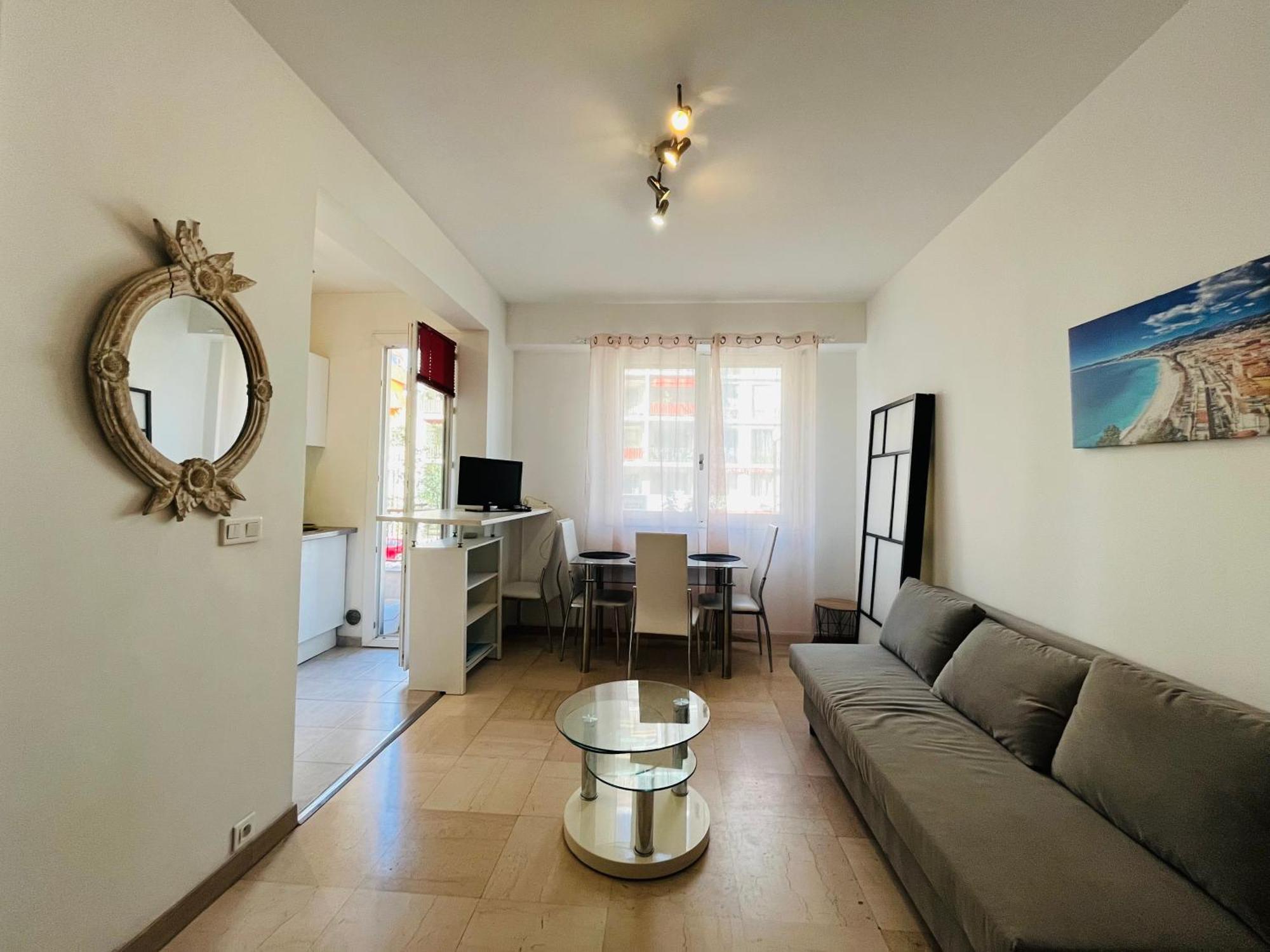 Grand De 30 M2 Promenade Des Appartement Nice