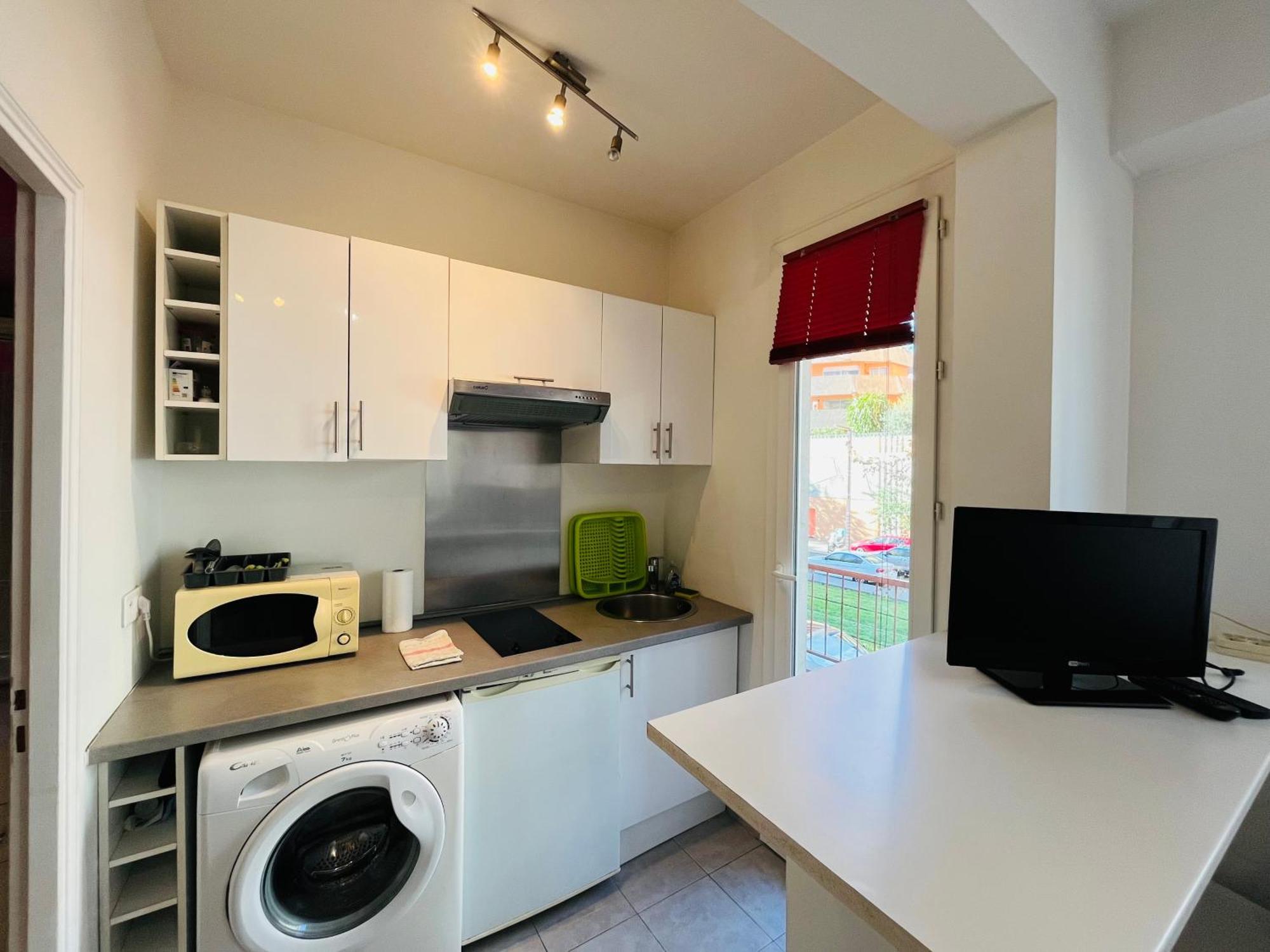 Appartement Grand De 30 M2 Promenade Des *