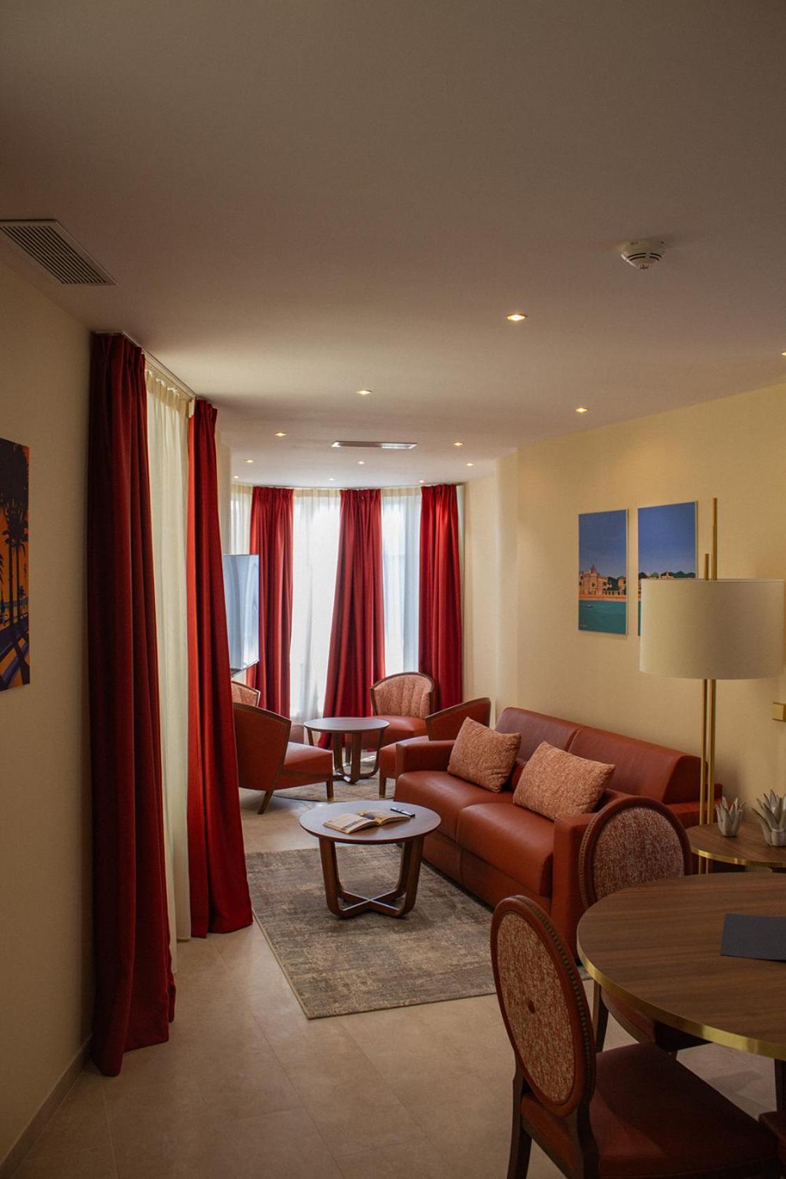 Aston La Scala Residence