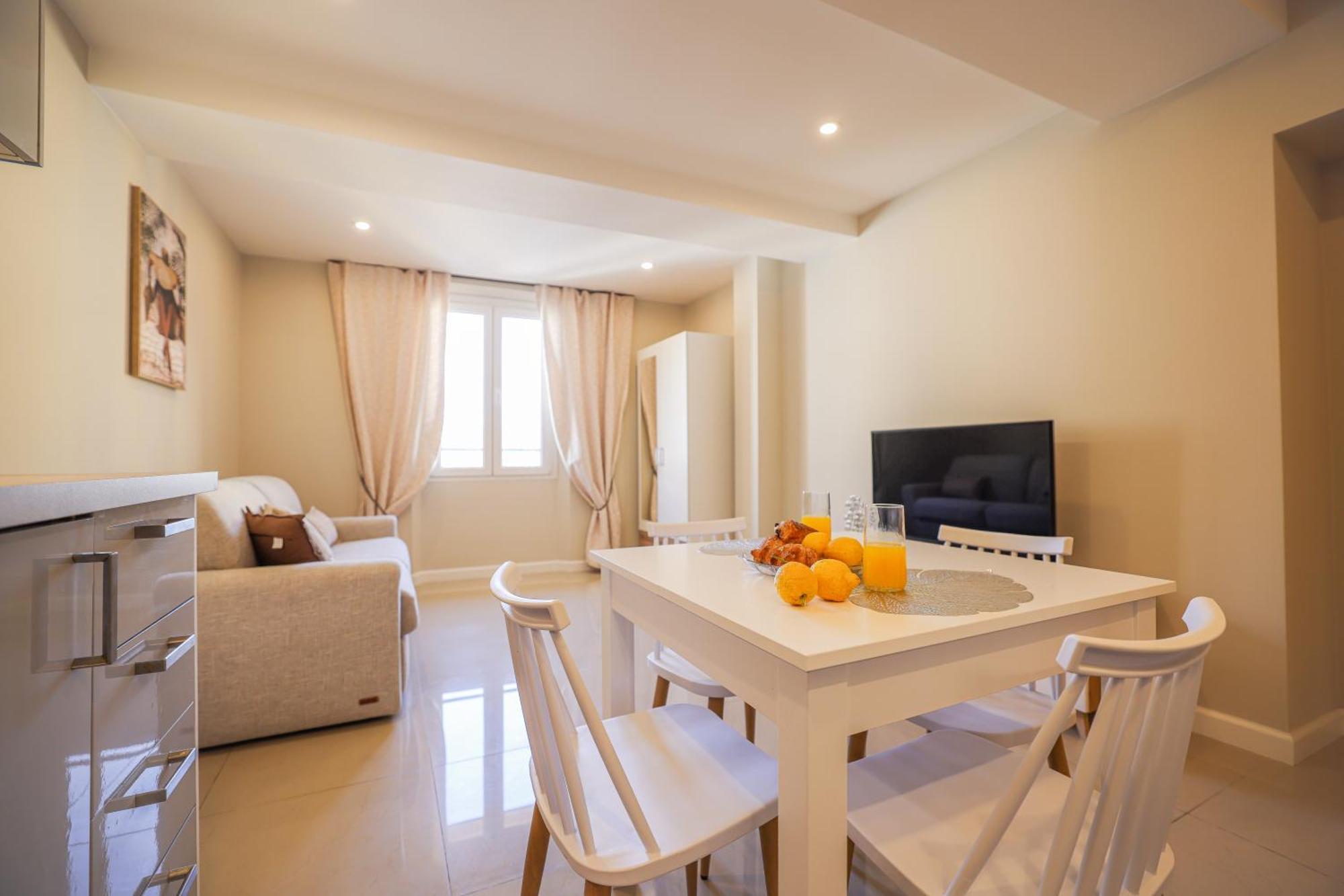 Apartment Azurappart Brilliant 2room, Massena *