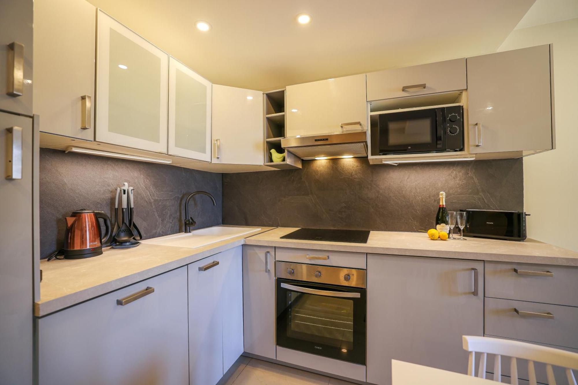 Apartment Azurappart Brilliant 2room, Massena *