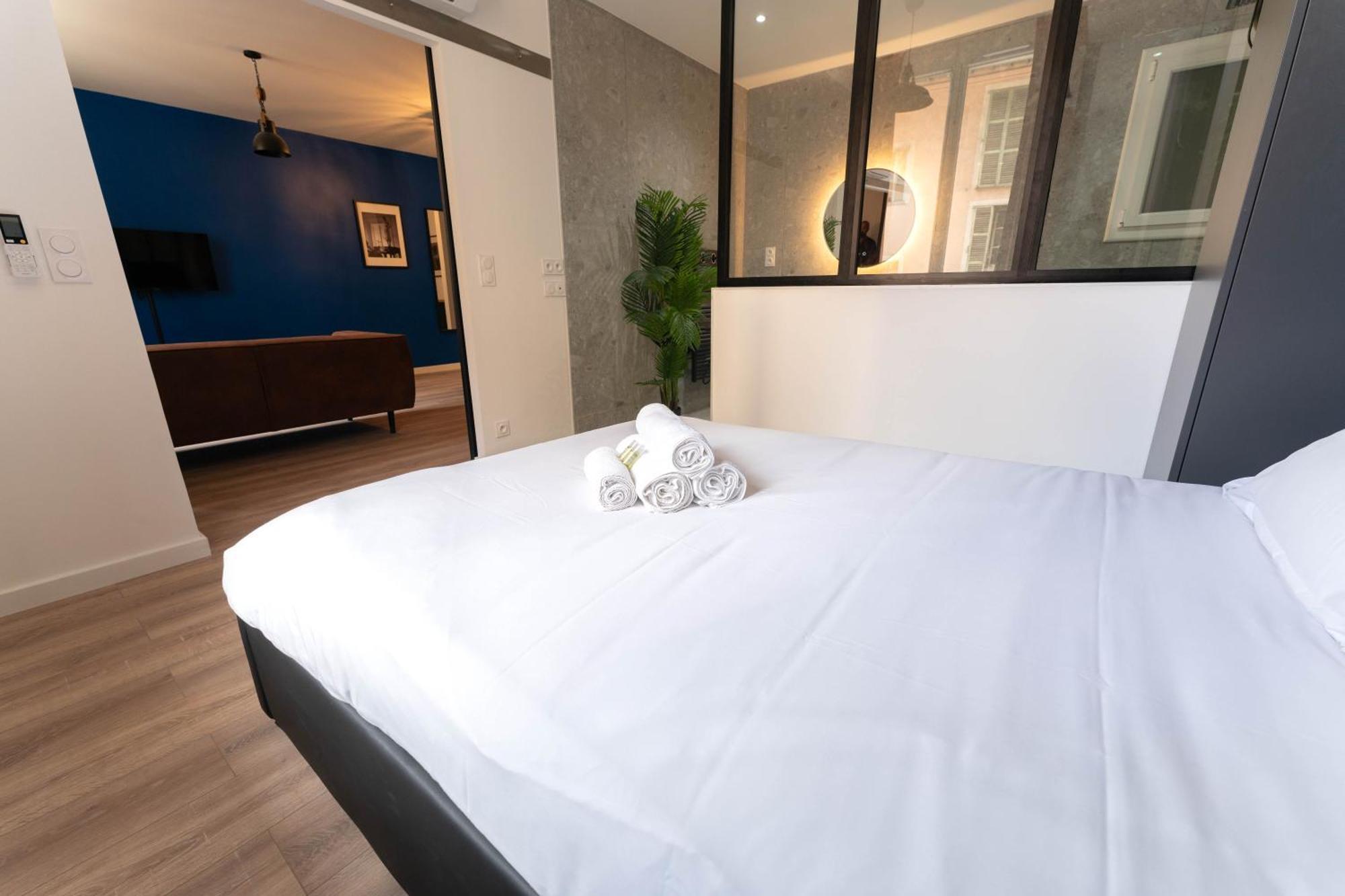 Magnifique Loft - Centre - Jacuzzi 2 * Nice