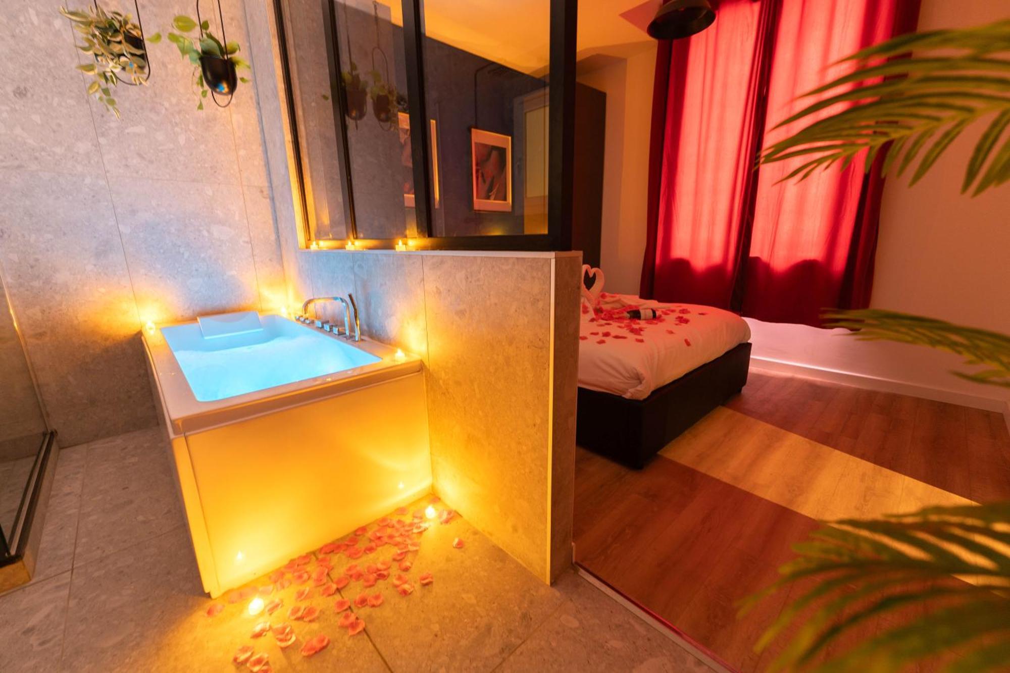 Magnifique Loft - Centre - Jacuzzi 2 Apartment *