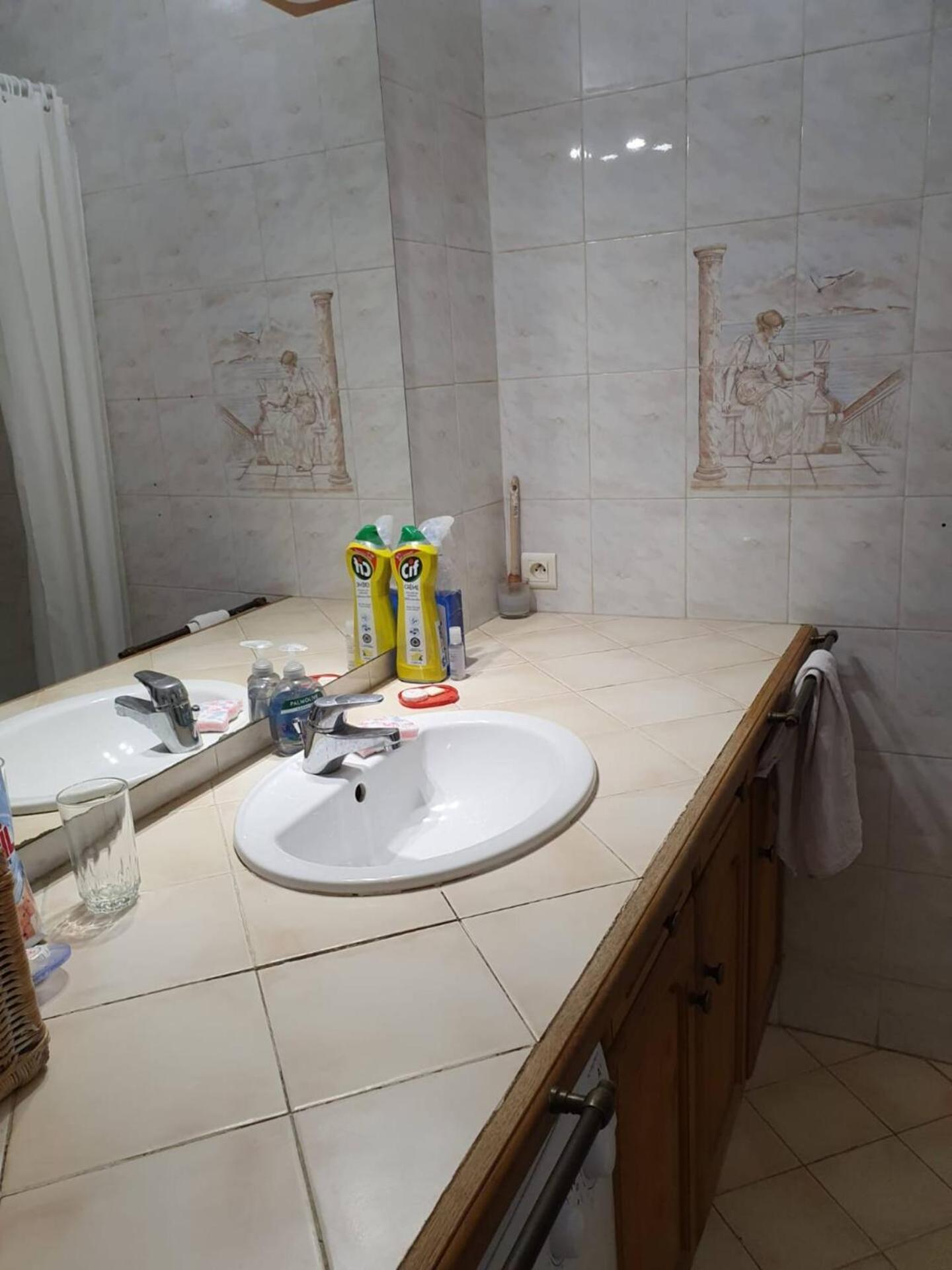 Charming 50m De La *