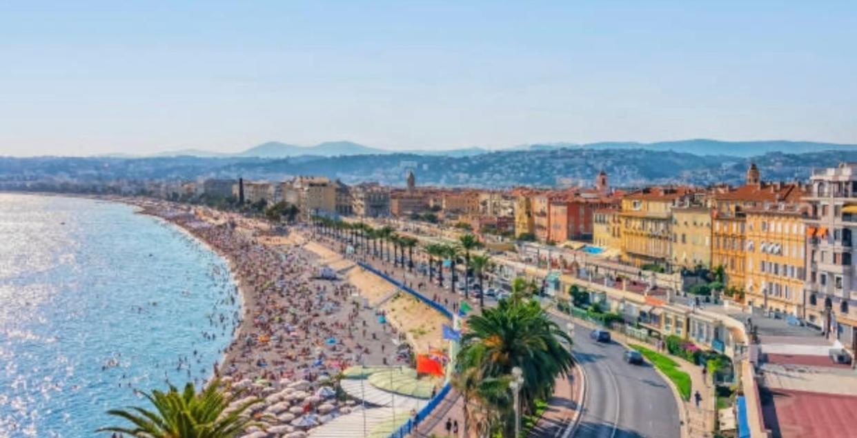 Liberation Beautiful 3 Rooms- Ac Wifi * Nice