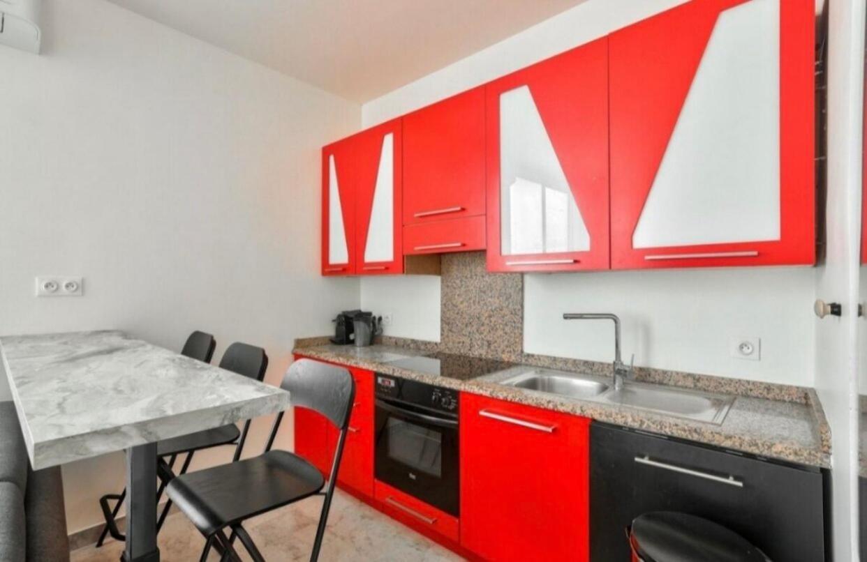 Liberation Beautiful 3 Rooms- Ac Wifi Apartment