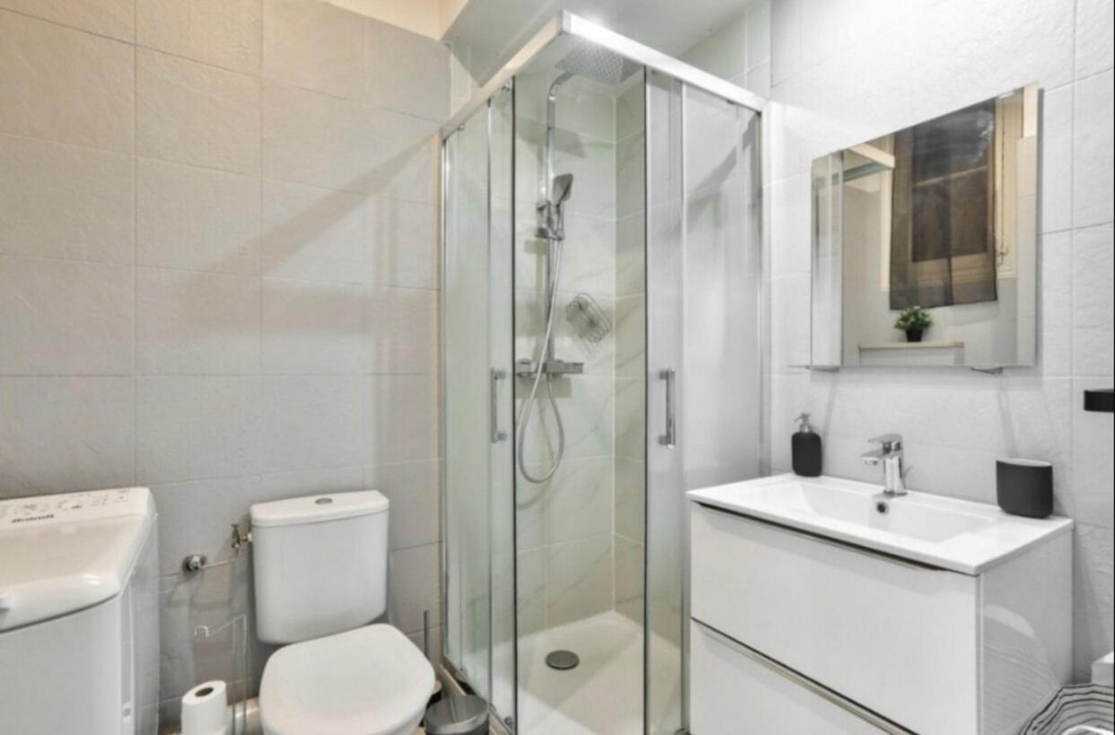 Appartement Liberation Beautiful 3 Rooms- Ac Wifi *