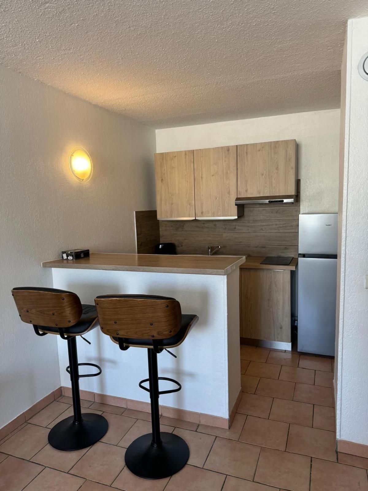 Apartment Entre Aeroport Et Promenade Des Nice