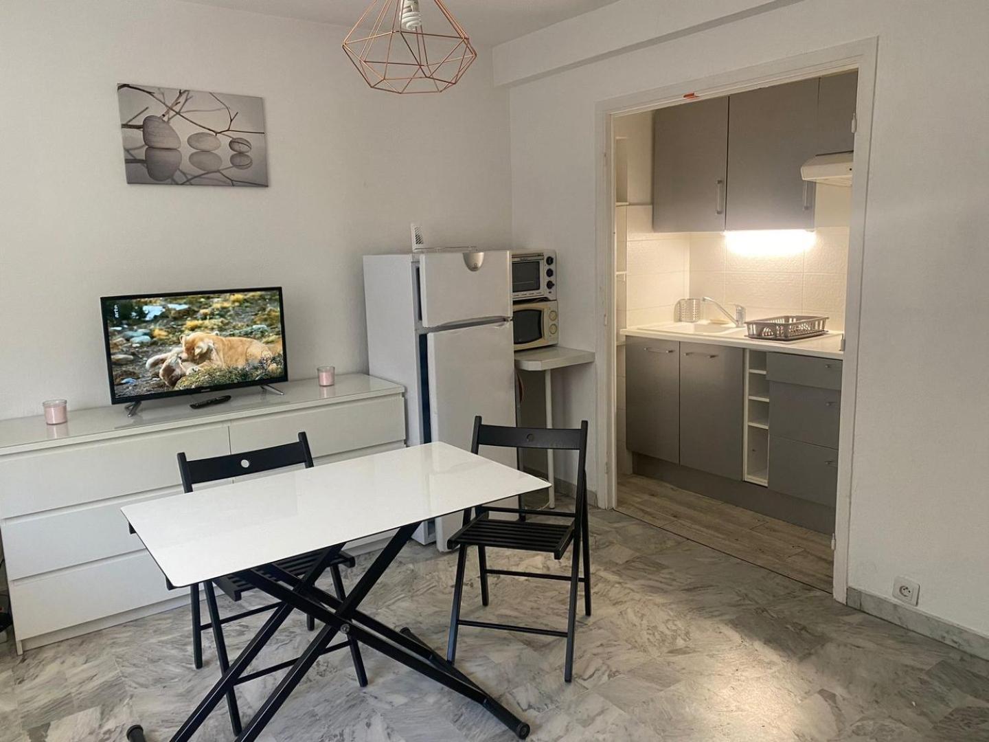 Apartment A 5 Minutes De La Promenade Des