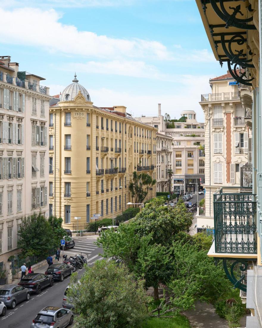 Apartment Sunlight - Gisele - Hyper Central, 1 Bedroom With Large Living *