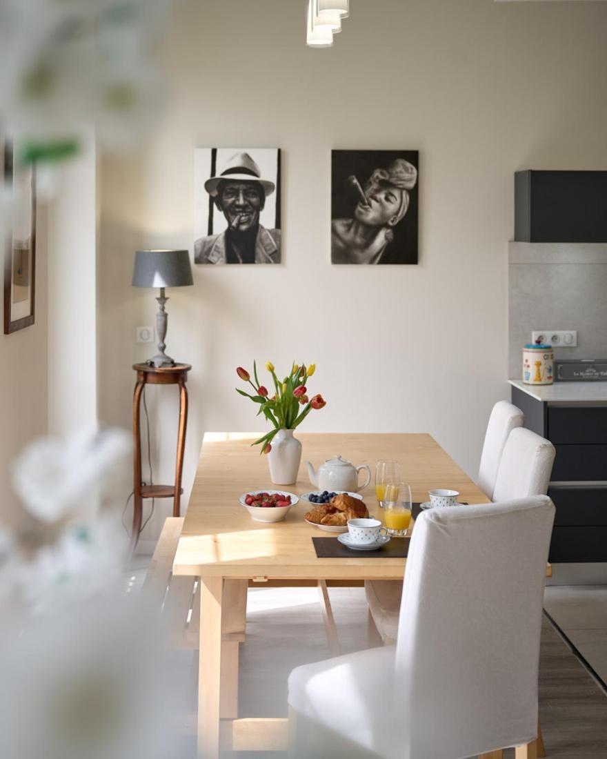 Sunlight - Gisele - Hyper Central, 1 Bedroom With Large Living * Nice