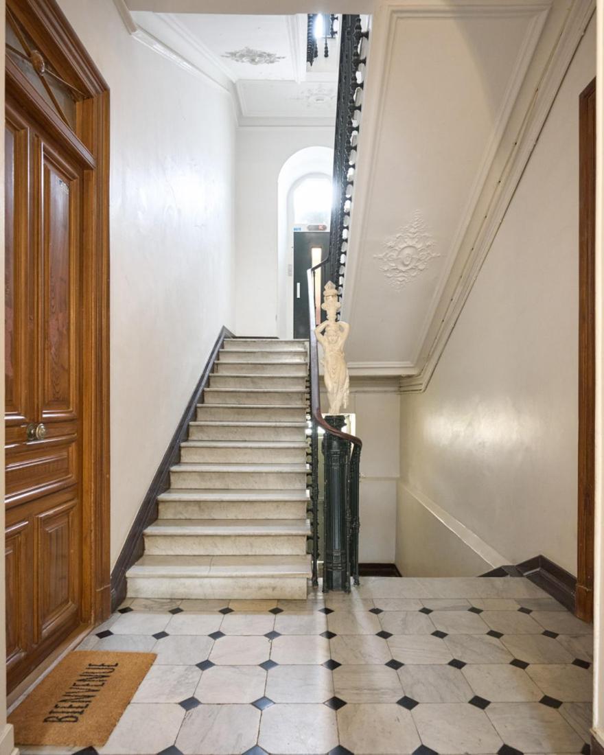 Apartment Sunlight - Gisele - Hyper Central, 1 Bedroom With Large Living Nice