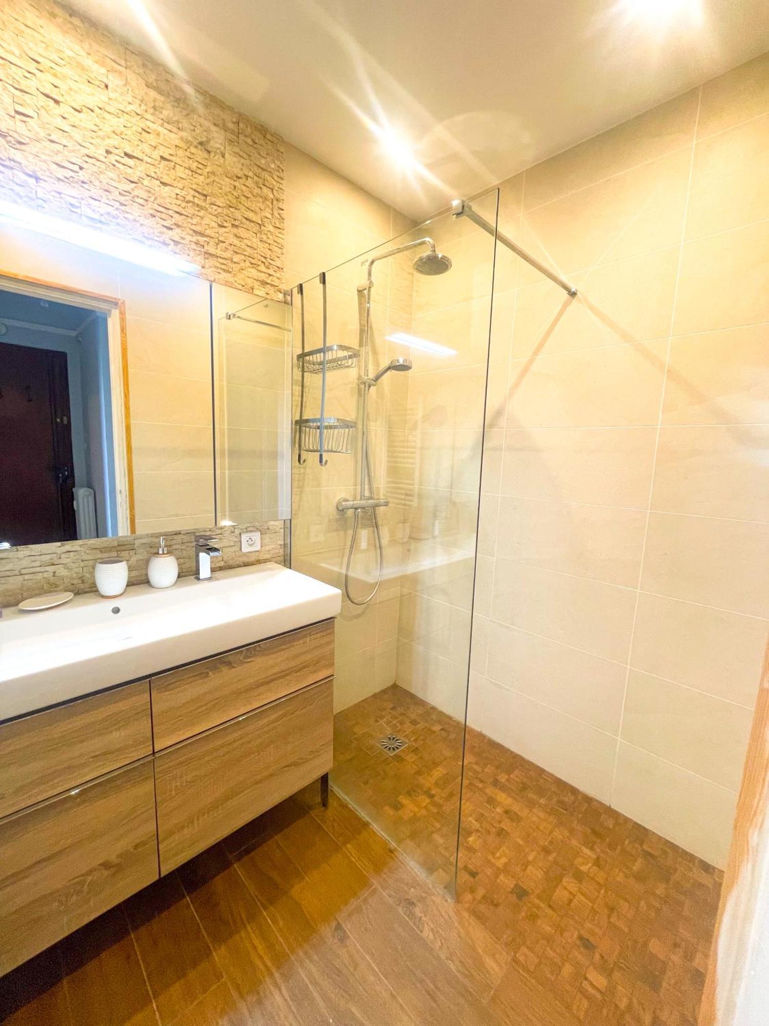 Appartement Promenade Des *