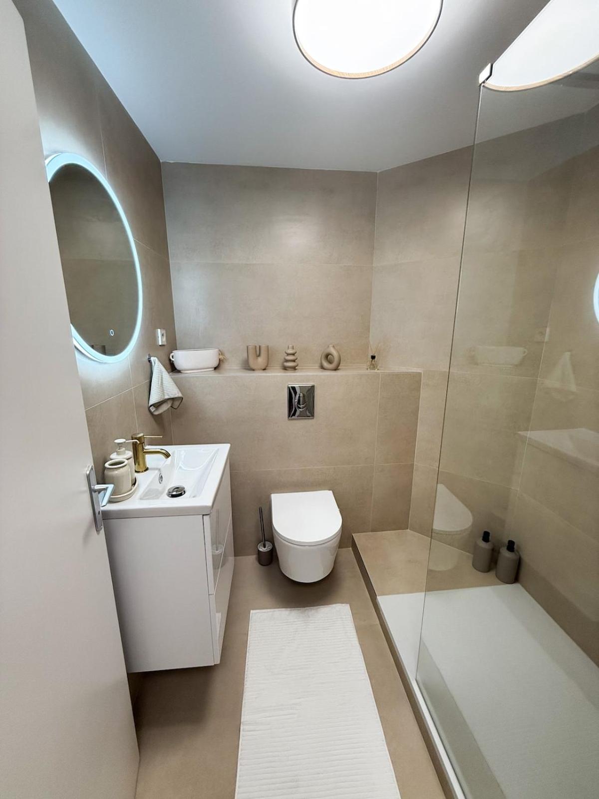 Apartment Centre Gare De 4 Personnes