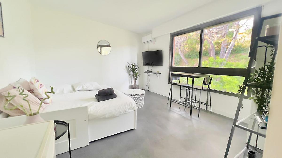 La Pastourelle Close To Sea Pool Parking