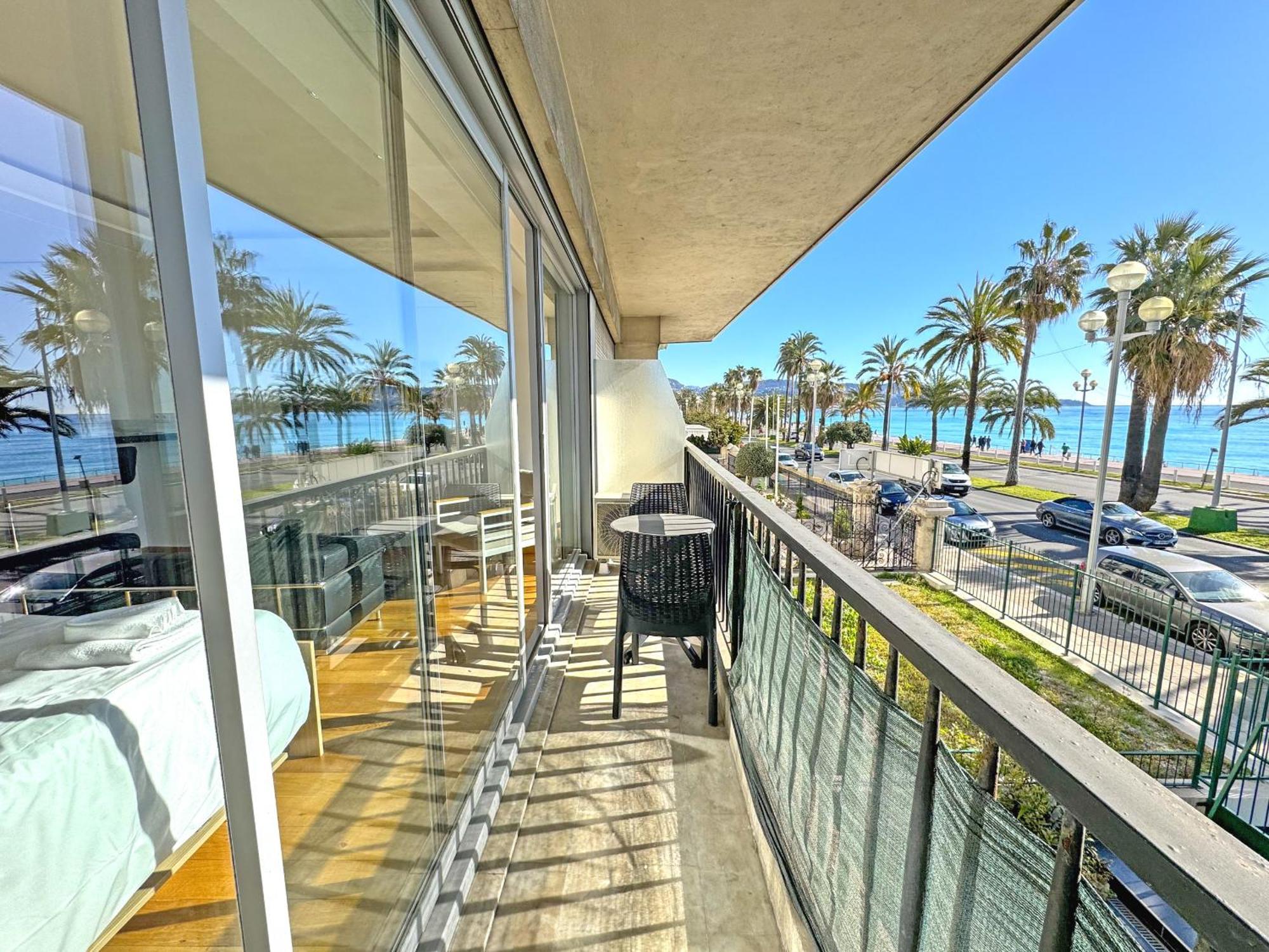 Cariatides - Promenade * Nice