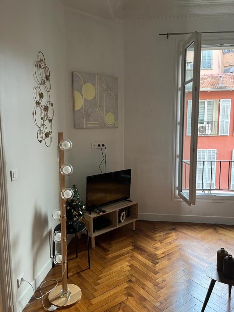 Ideally Located Center Nice