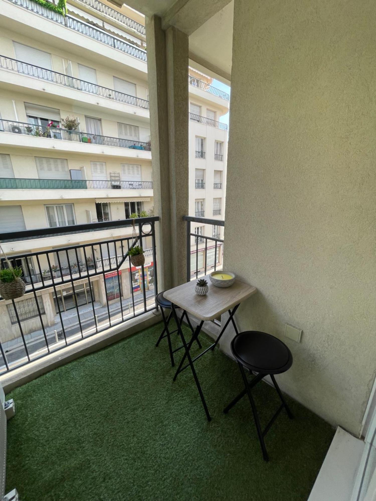Apartment Coeur De Nice