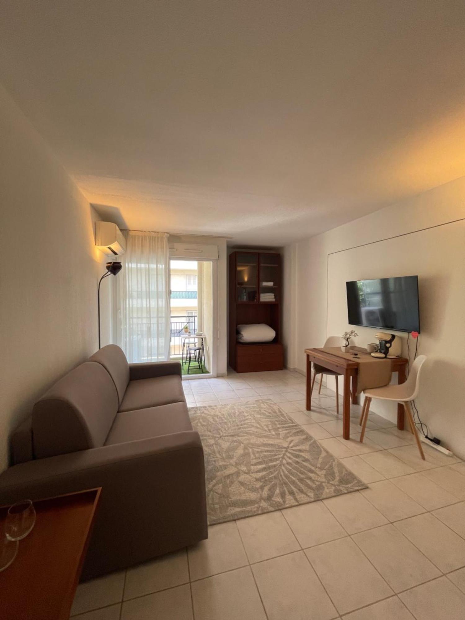 Apartment Coeur De *