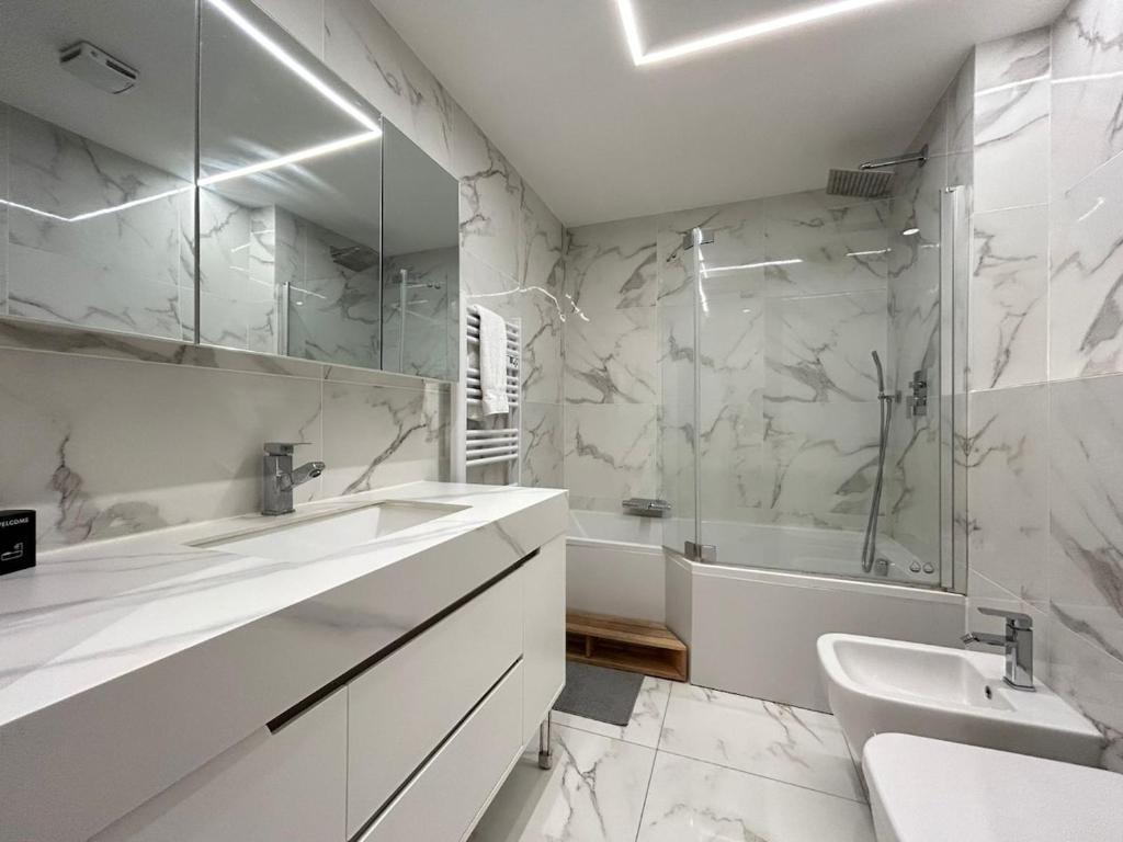 Apartment - Mordern Sea Close