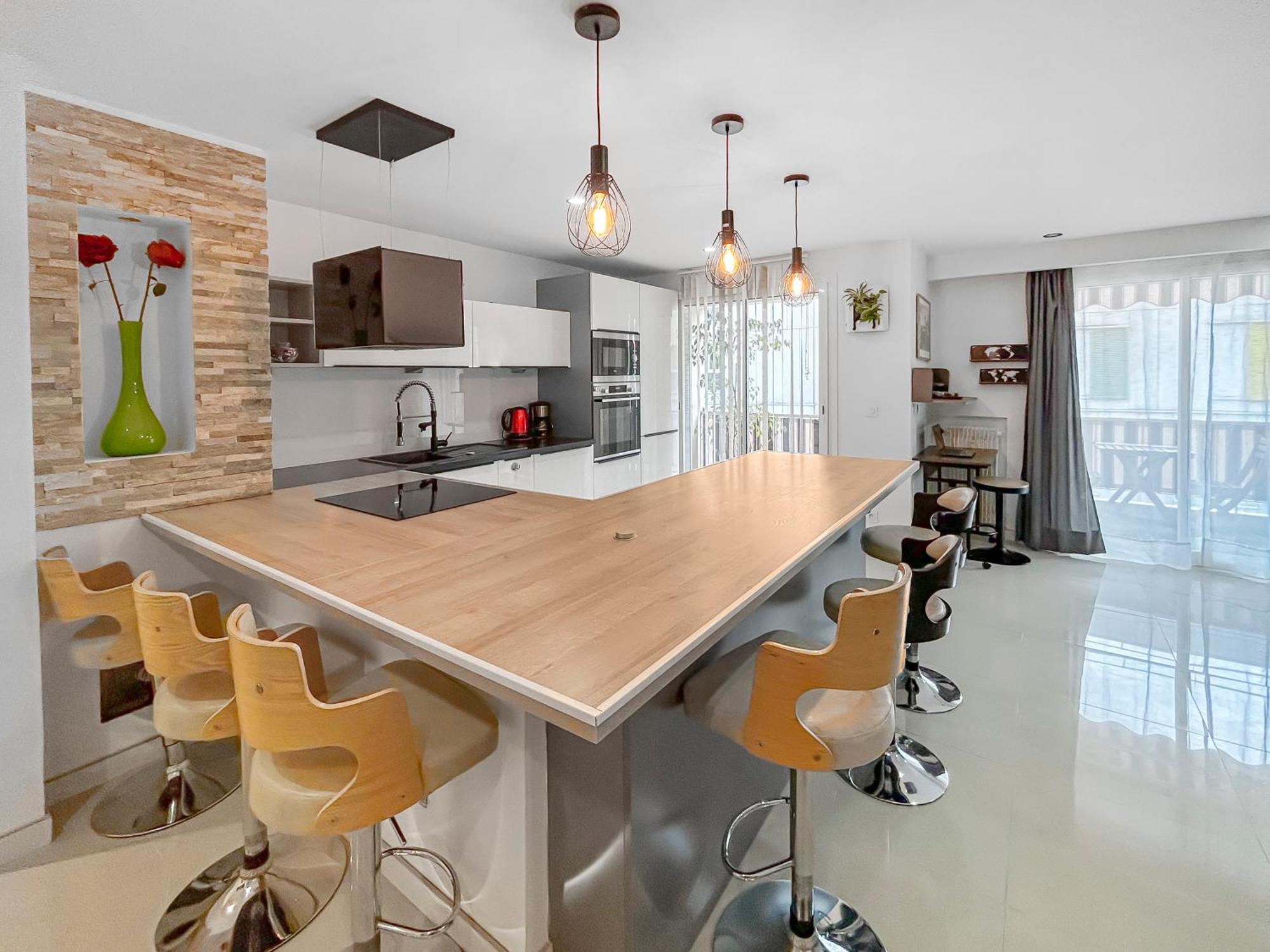 Escapade A - T2 Cosy, Clim & Balcon Apartment Nice