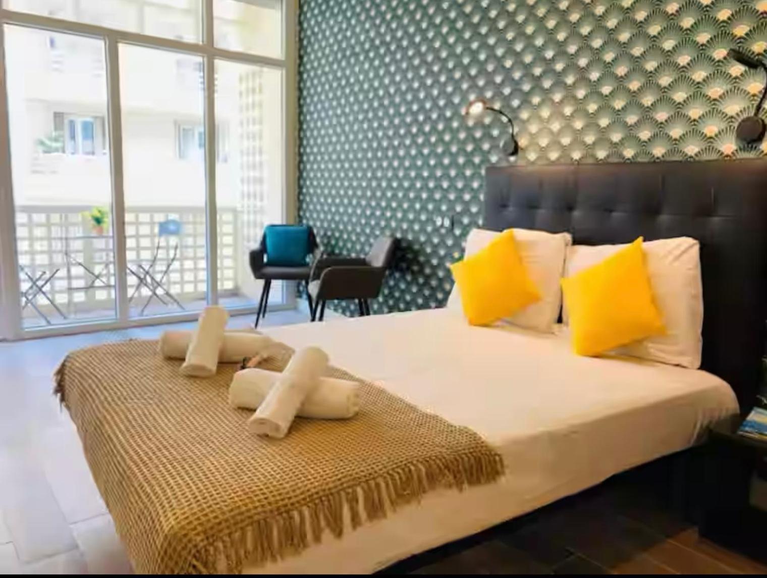 Apartment Bottero - Absolute Service Comfort With Balcony *